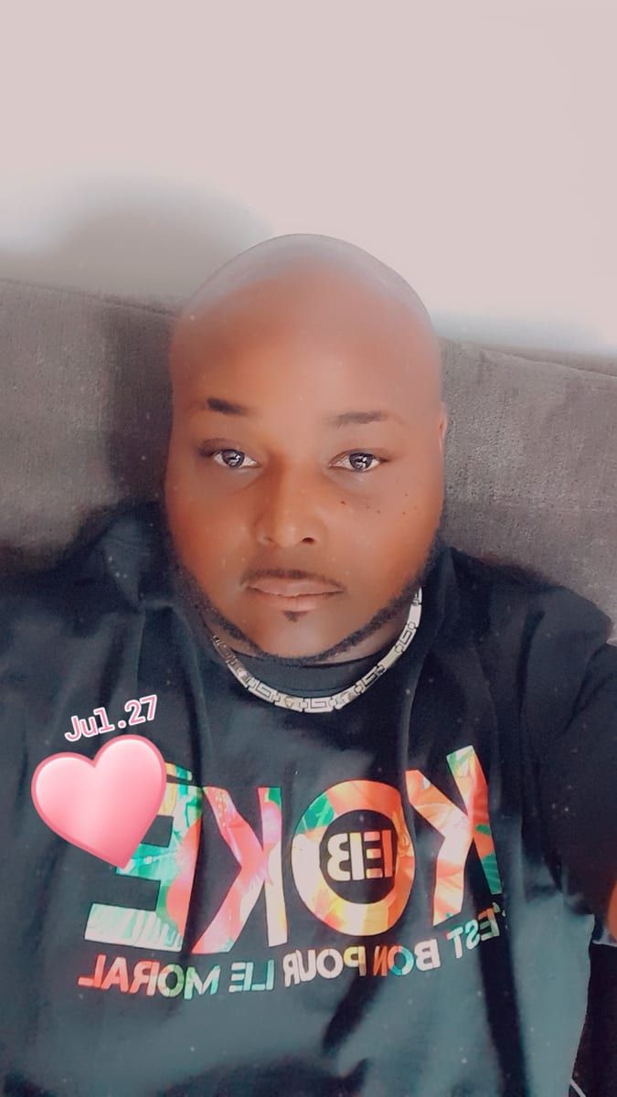 Profil de Mongi, 40 ans, Site rencontres gay à Vellerat (Jura)