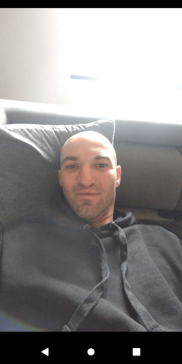 Profil de Ozan, 39 ans, Site rencontres gay à Les Pommerats (Jura)