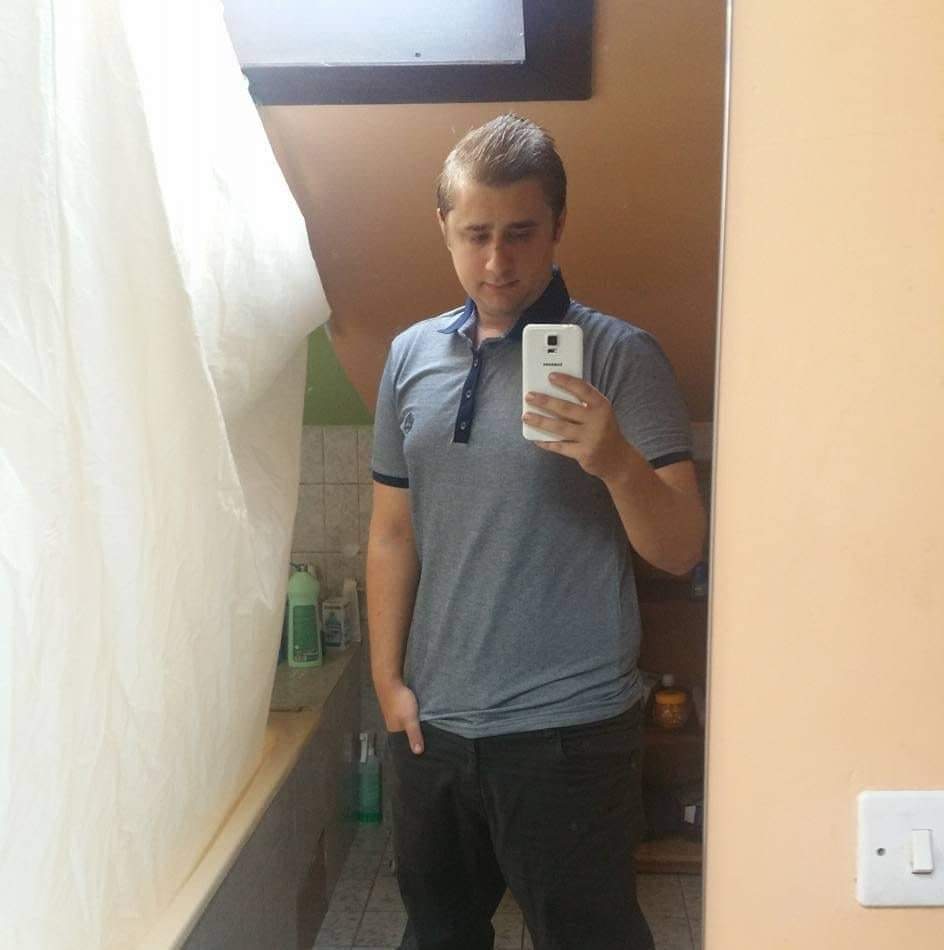 Profil de Harone, 40 ans, Site rencontres gay à Vrin (Grisons)