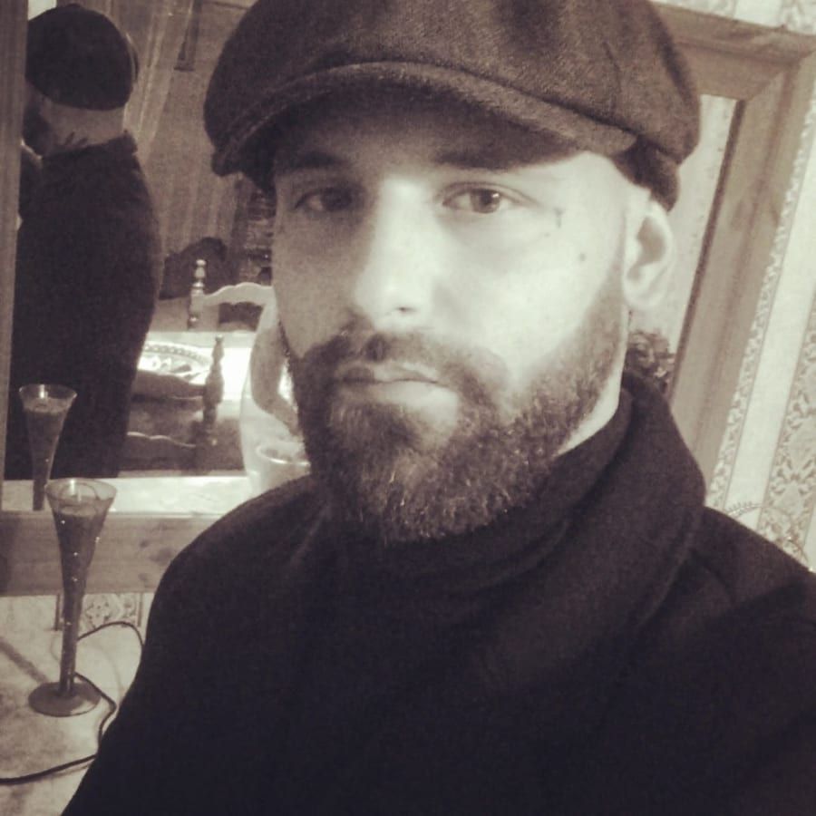 Profil de Rojan, 40 ans, Site rencontres gay à Lüchingen (Appenzell Rhodes-Intérieures)