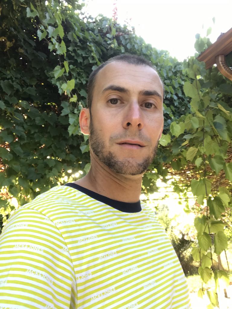 Emmeran - Site rencontres gay à Rütli Profil de Emmeran, 25 ans, Site rencontres gay à Rütli (Uri)