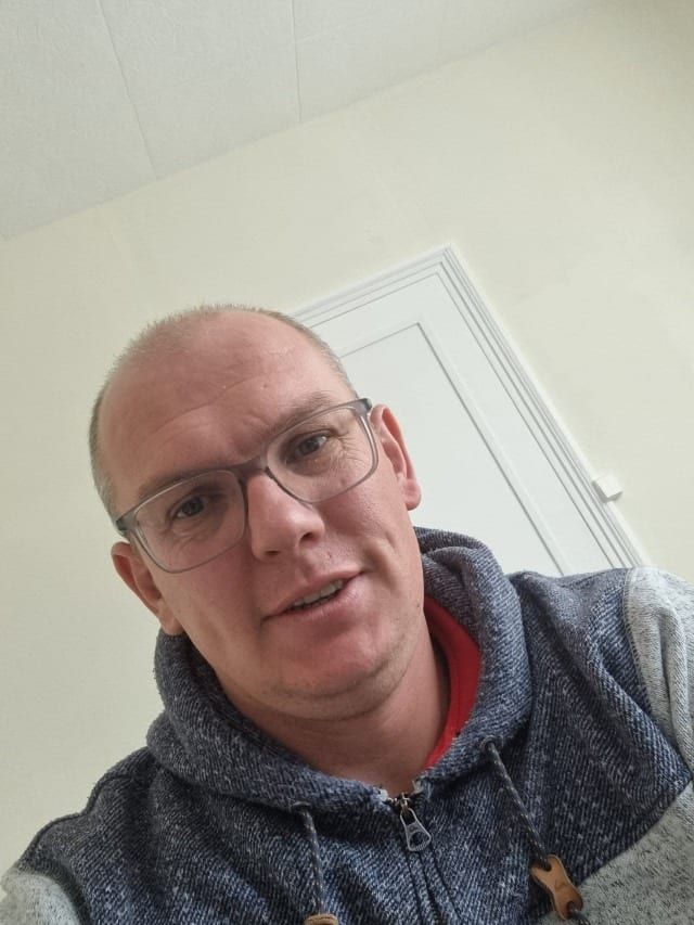 Profil de Aleksy, 43 ans, Site rencontres gay à Ufhusen (Lucerne)