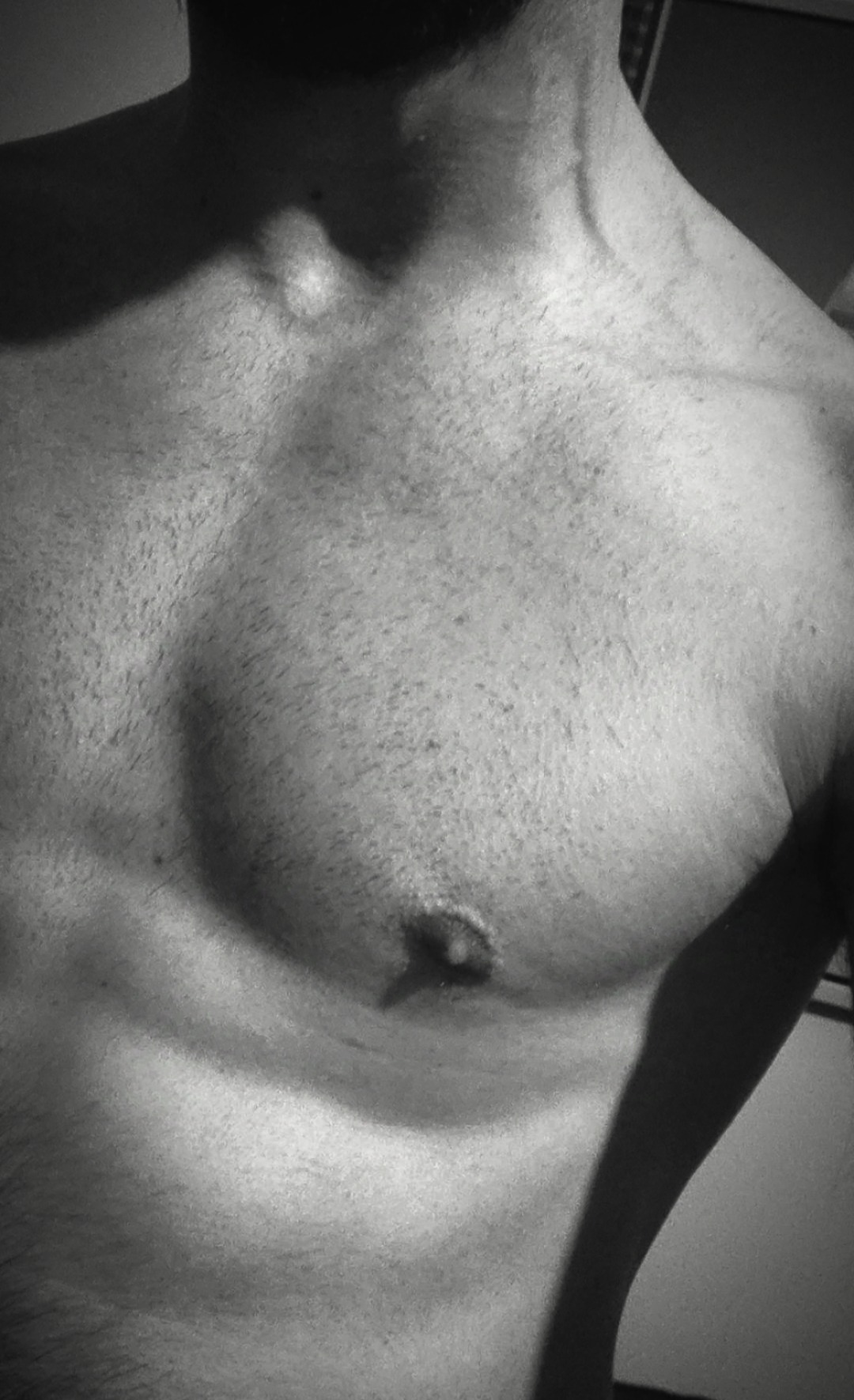 Profil de Surya, 35 ans, Site rencontres gay à Oberrickenbach (Nidwald)