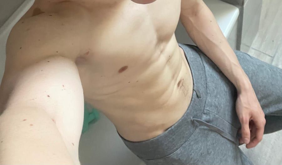 Profil de Juluan, 34 ans, Site rencontres gay à Wangenried (Berne)