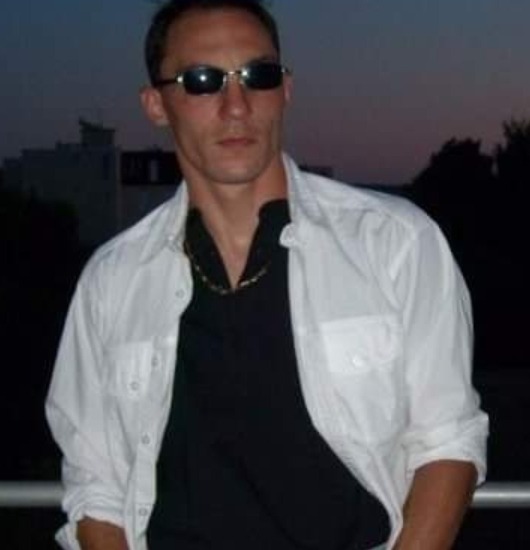 Argan - Site rencontres gay à Flüeli-Ranft Profil de Argan, 35 ans, Site rencontres gay à Flüeli-Ranft (Obwald)