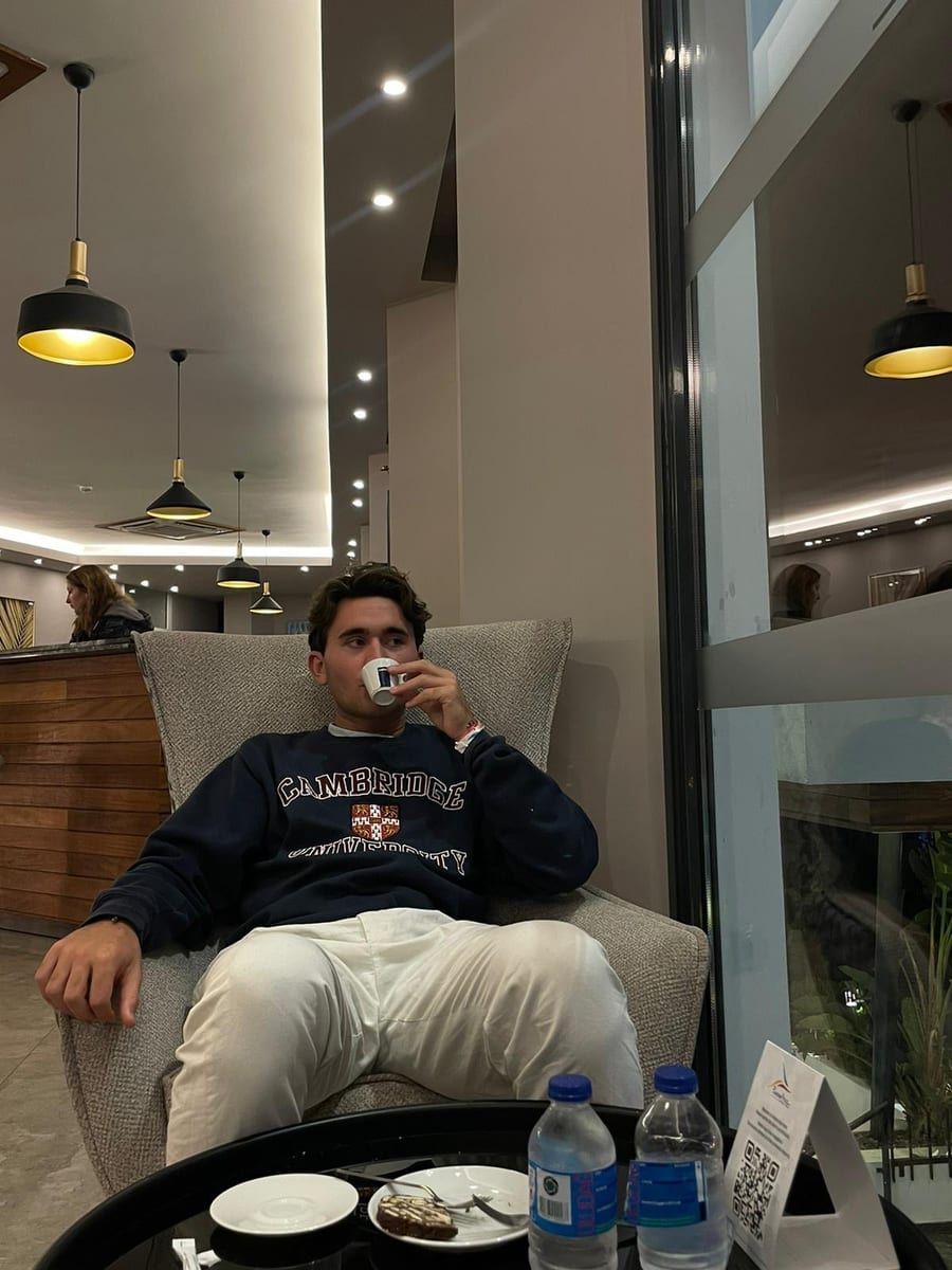 Profil de Sadi, 26 ans, Site rencontres gay à Rotkreuz (Zoug)
