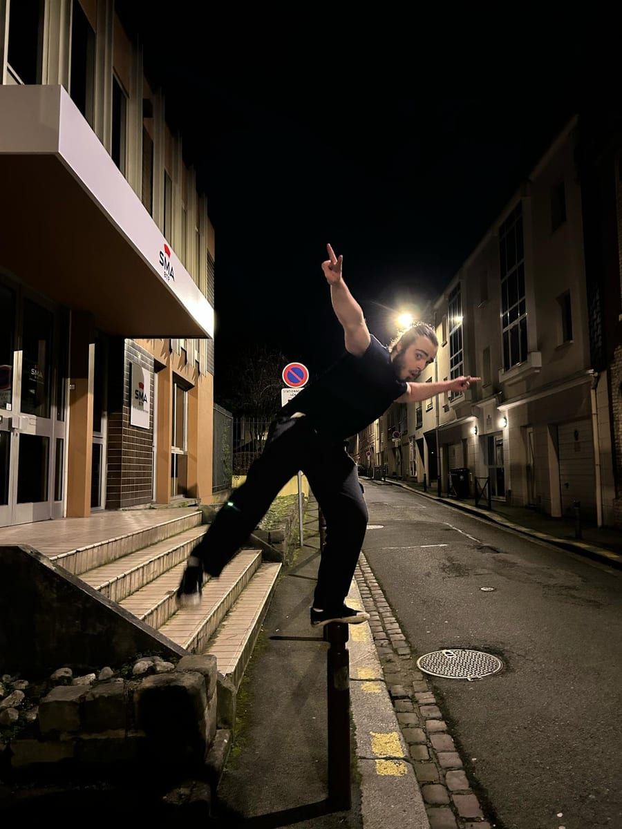 Profil de Noredine, 29 ans, Site rencontres gay à Wolfhalden (Appenzell Rhodes-Extérieures)