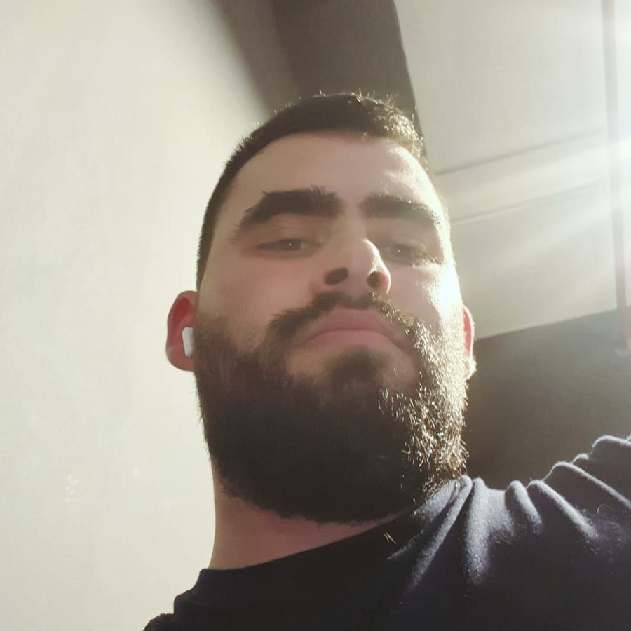 Profil de Idir, 31 ans, Site rencontres gay à Mont-Soleil (Berne)