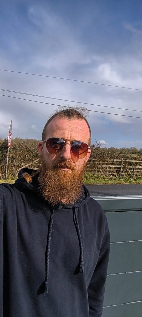 Profil de Kellan, 24 ans, Site rencontres gay à Villa Luganese (Tessin)