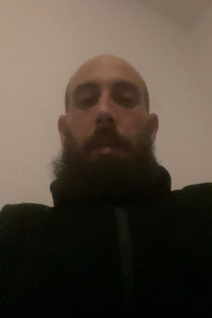 Profil de Nollan, 27 ans, Site rencontres gay à Villargiroud (Fribourg)
