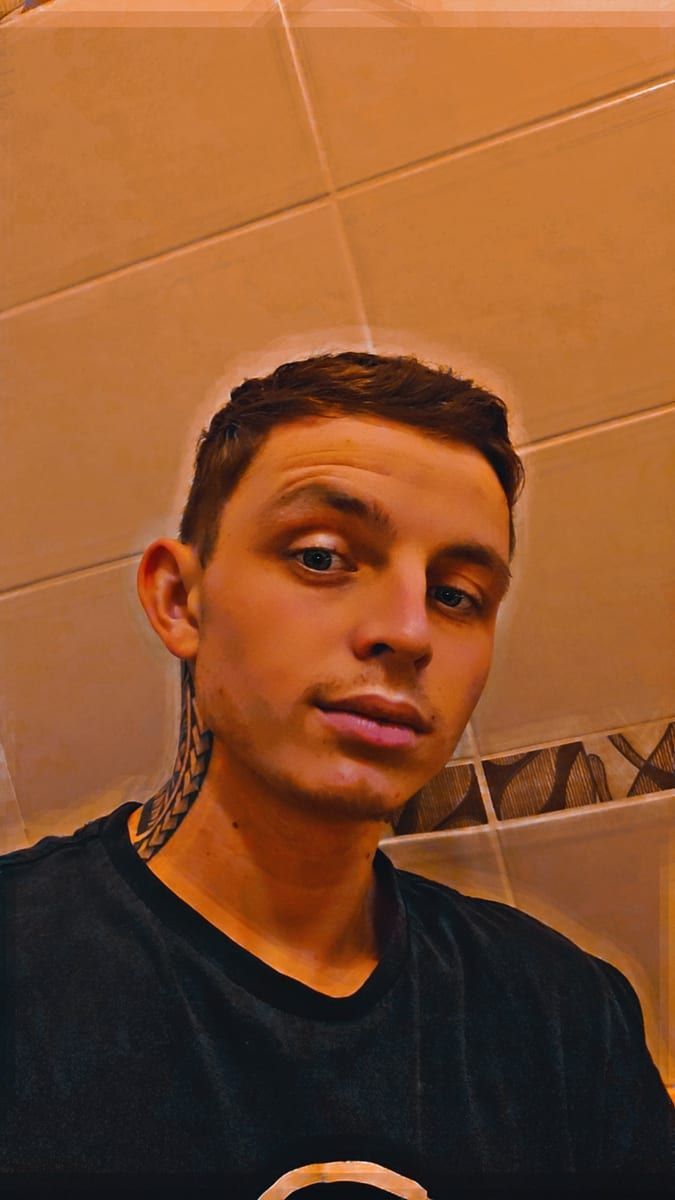 Profil de Laoiri, 32 ans, Site rencontres gay à Ziegelbrücke (Glaris)