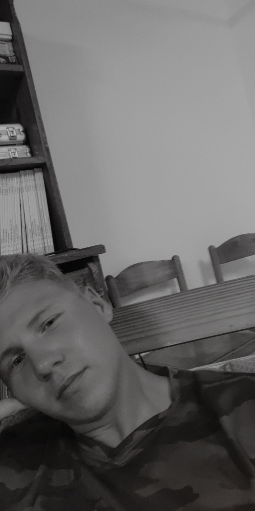 Profil de Ubald, 22 ans, Site rencontres gay à Urnäsch (Appenzell Rhodes-Extérieures)