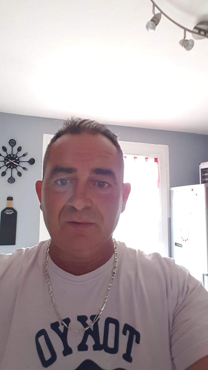 Profil de Mohammed-amine, 23 ans, Site rencontres gay à Villaraboud (Fribourg)