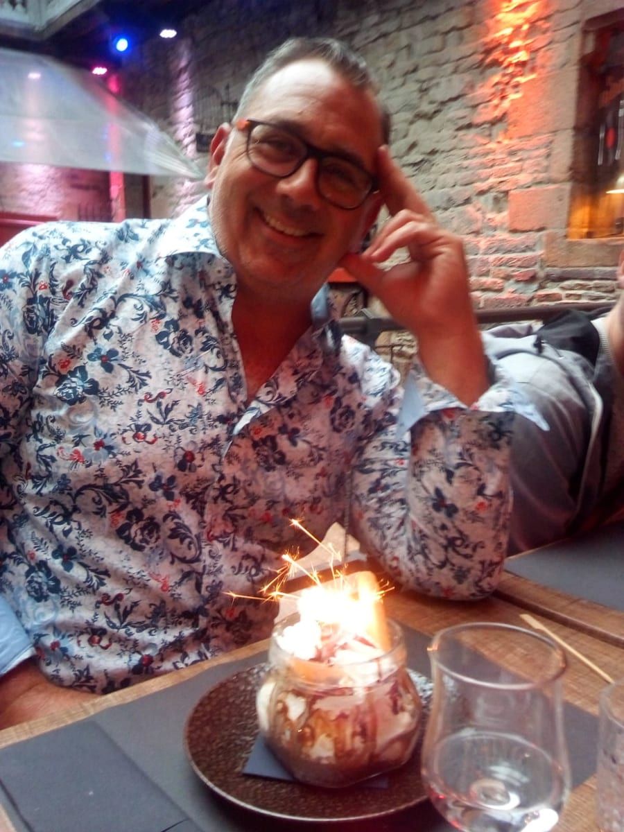 Profil de Silamakan, 37 ans, Site rencontres gay à Vilars NE (Neuchâtel)