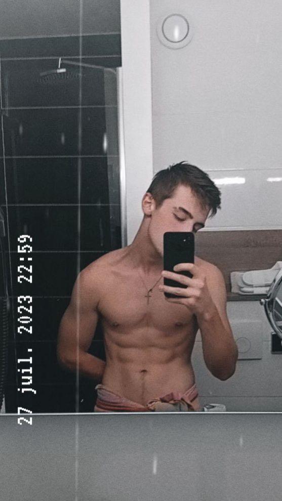Profil de Sidi-mohammed, 30 ans, Site rencontres gay à Unterterzen (Saint-Gall)