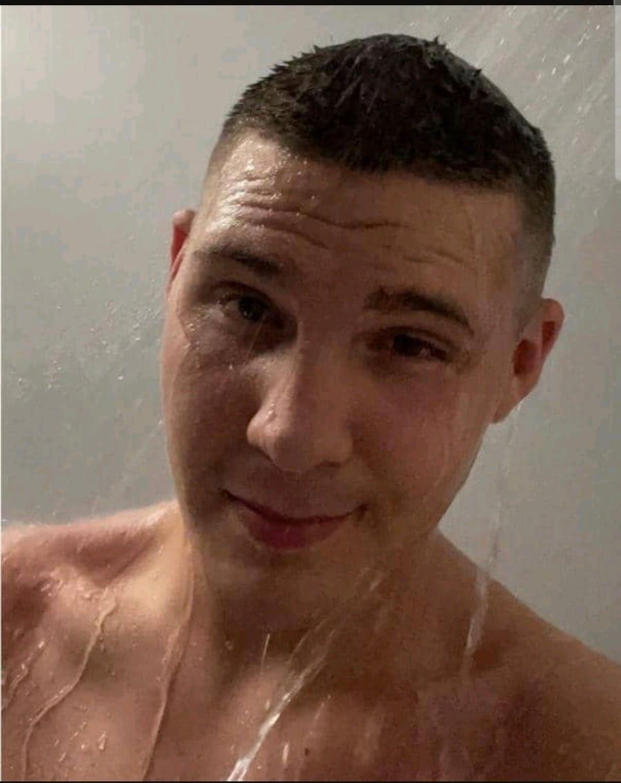 Profil de Badyss, 29 ans, Site rencontres gay à Plan-les-Ouates (Genève)