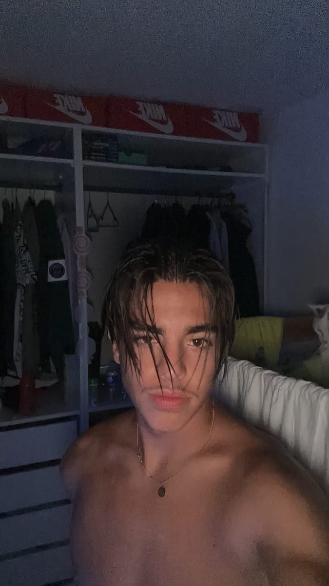Profil de Hypolite, 25 ans, Site rencontres gay à Montfavergier (Jura)